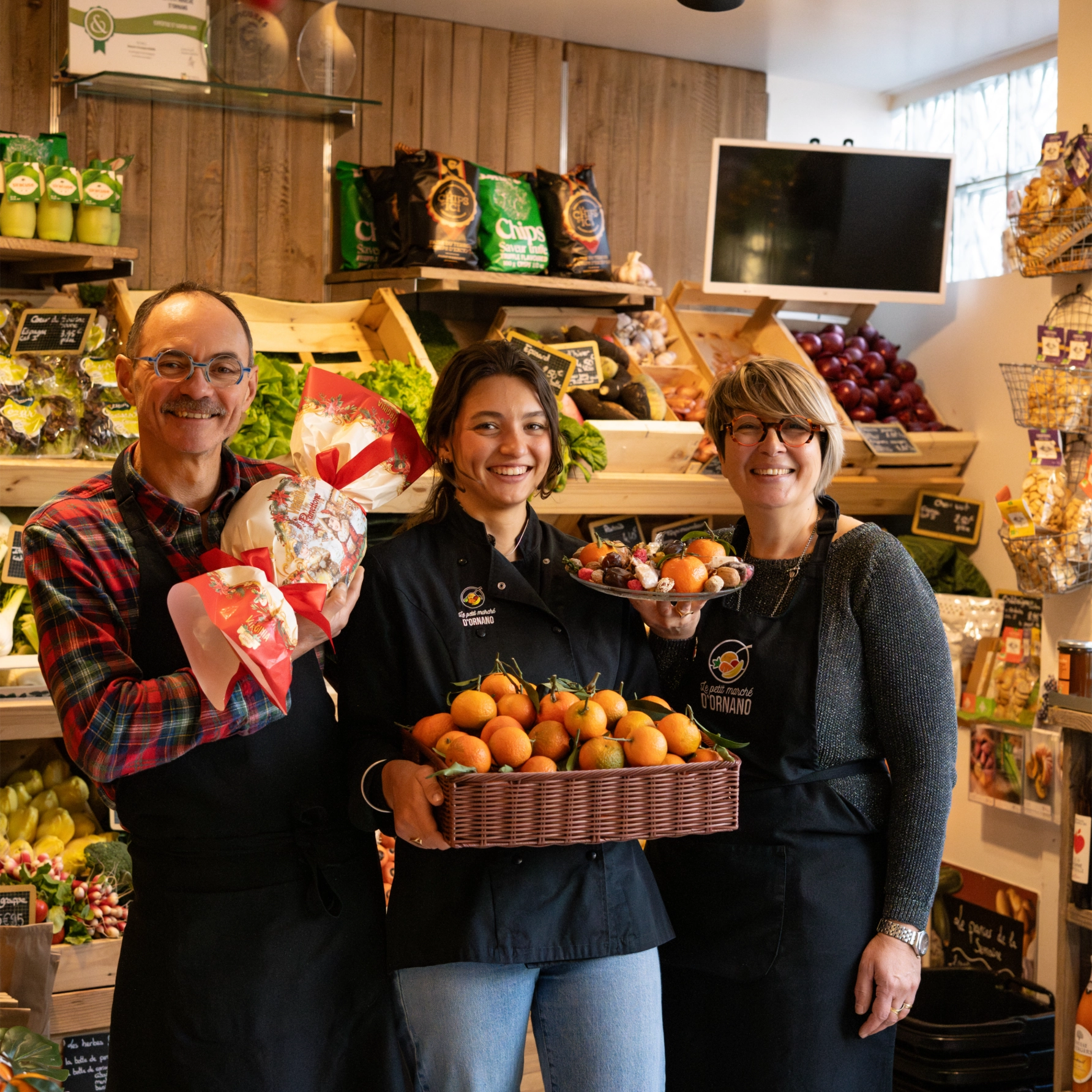 L'équipe du Petit Marché d'Ornano composée de Sonia, Christophe et Axelle